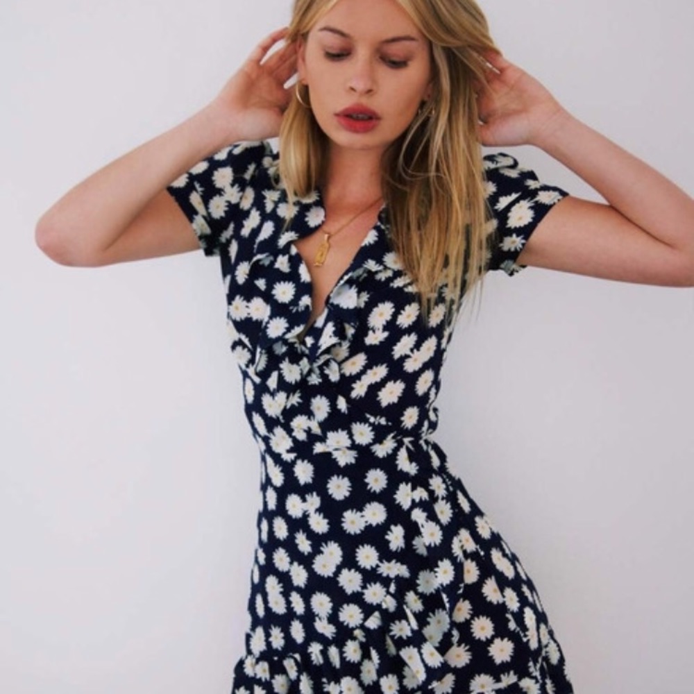 Realisation Par Valentina Dress in Daisy, Size M